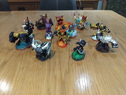 Lotto figurine skylanders - 12,