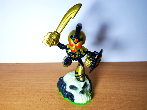 Legendary chop - chop, skylanders